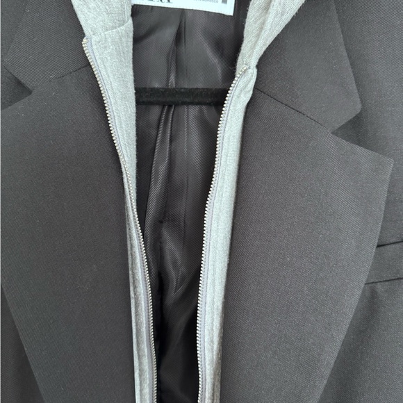 Zara black blazer with gray attached hoodie size XS - Picture 3 of 5
